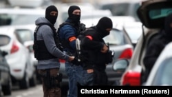 Співробітники поліції проводять спецоперацію в Страсбурзі, 13 грудня 2018 року