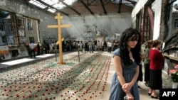 В этом году - пятая годовщина захвата бесланской средней школы