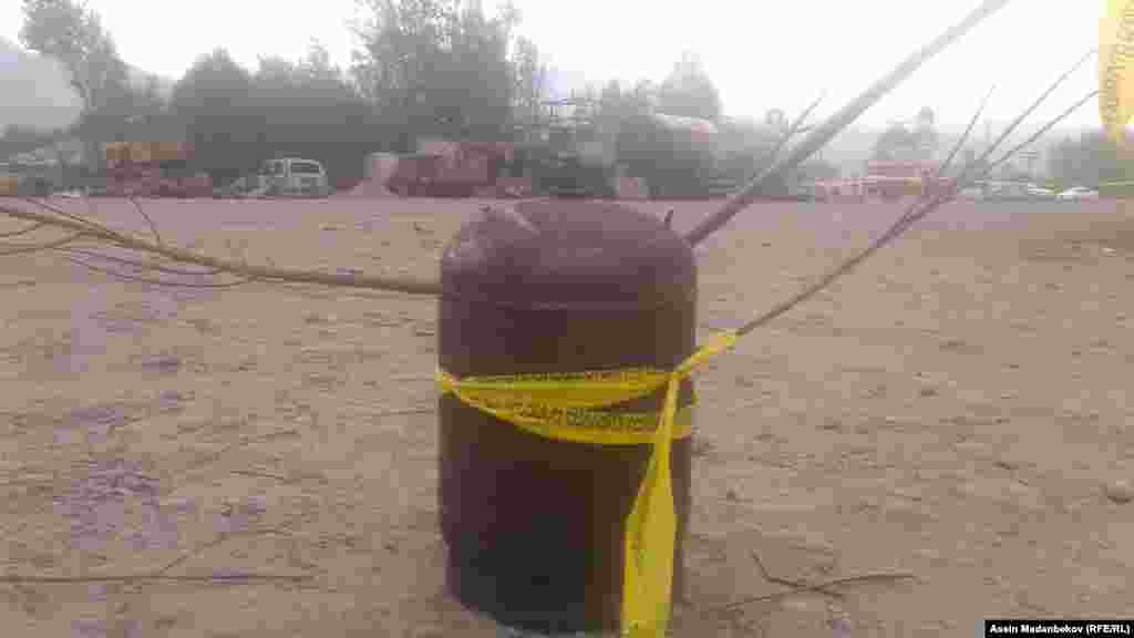 Азыр реанимацияда беш адам, хирургия бөлүмүндө эки адам жатат. Реанимациядагы жабырлануучулардын баары денелеринен 60 пайыздан 90 пайызга чейин күйүк алышкан. Абалдары оор.