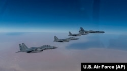 Під час операції використовувалися численні засоби ВПС США, включно з літаками B-52, F-15 і A-10.