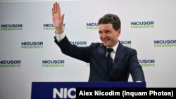 Nicușor Dan a câștigat alegerile din 18 mai, potrivit datelor BEC. Mesajele venite din SUA legate de alegeri sunt mixte: cele oficiale sunt de felicitare, însă sunt și voci critice.
