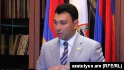 ԱԺ փոխնախագահ Էդուարդ Շարմազանով, արխիվ