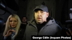 Laura Vicol și Vladimir Ciorbă părăsesc sediul Curții de Apel București - 4 februarie 2025.