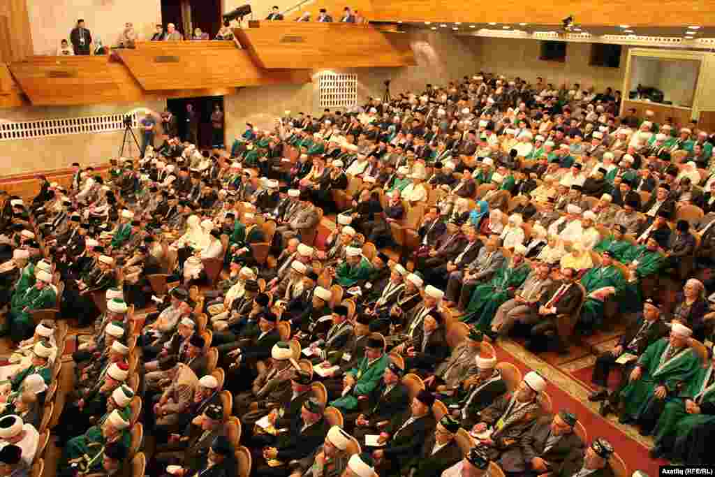 Җыенда катнашучылар