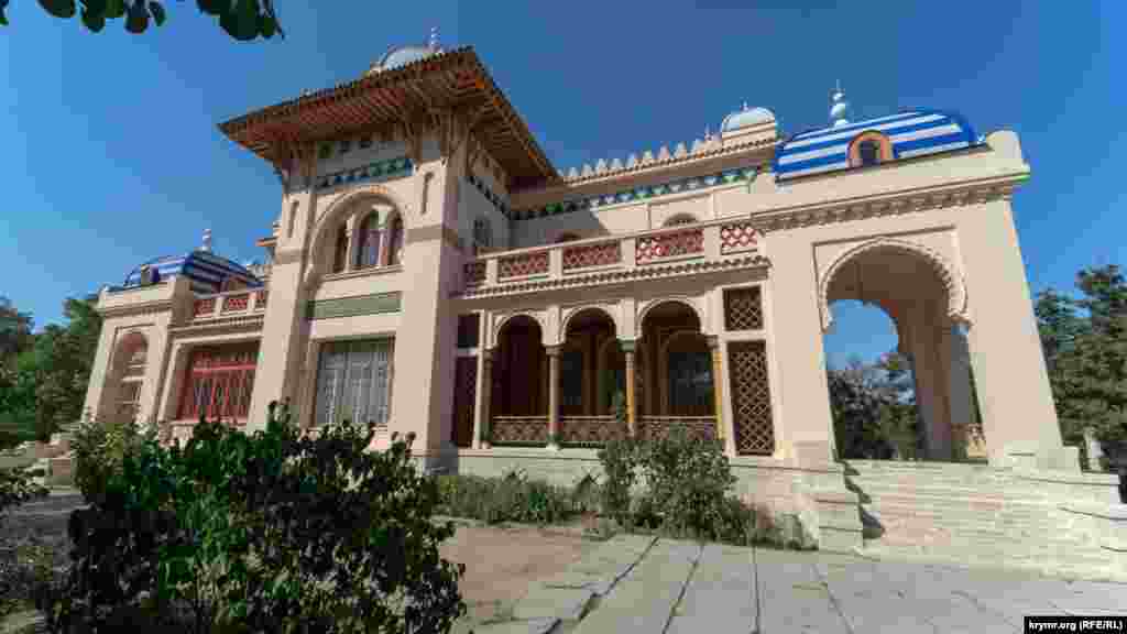 Дача Стамболі по праву вважається однією з визначних пам&#39;яток сучасної Феодосії