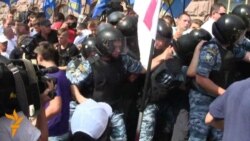 Киевский горсовет: взять штурмом!