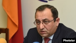 Բնապահպանության նախարար Արծվիկ Մինասյան, արխիվ