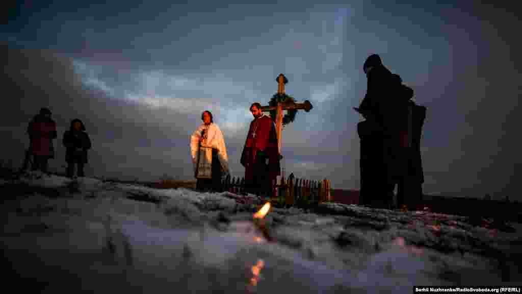 У Пирогові біля &laquo;Зони вітряків&raquo; вшановували пам&rsquo;ять жертв Голодомору, Київ, 22 листопда 2018 року ПЕРЕГЛЯНЬТЕ ФОТОРЕПОРТАЖ