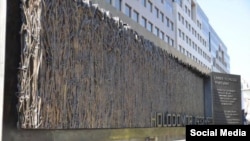 Меморіал жертвам Голодомору у Вашингтоні