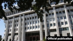 Жогорку Кеңеш. 