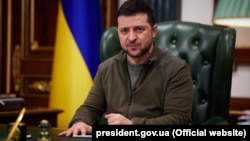 На думку Володимира Зеленського, нове російське вторгнення до України «зруйнувало абсолютно все, на чому трималася безпека» в Європі