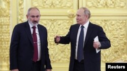 Հայաստանի վարչապետը և Ռուսաստանի նախագահը, արխիվ