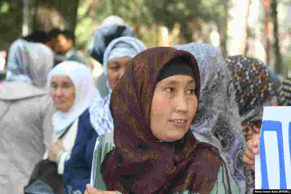 В Бишкеке открыли мусульманское брачное агентство. 