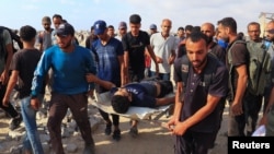 Газа тилкесинин түндүгүндө жараат алган адам, 23-июнь 2025-жыл.