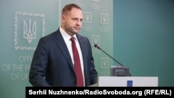 Брифінг керівника Офісу президента Андрія Єрмака в Києві, 12 лютого 2020 року 