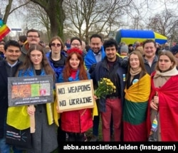 Представники організації ABBA беруть участь в акції на підтримку України