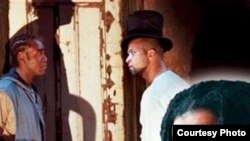 Александр Генис: «Свои пьесы Паркс не пишет, а проговаривает. <…> Кажется, что ноты ей нужнее букв»