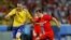 Андрей Аршавин (справа) в матче Россия - ЬШвеция на чемпионате Европы 2008 г