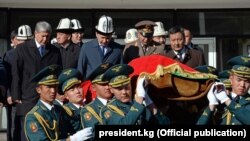 Церемония прощания с Темиром Джумакадыровым