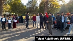 Президент Макронго каршы нааразылык чара. Жалал-Абат, Кыргызстан. 30.10.2020.