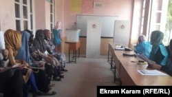 یک مرکز رأی‌دهی زنانه در ولایت فاریاب. September 28 2019