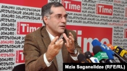 Редактор газеты «Резонанси» Лаша Тугуши