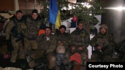 Захисники Донецького аеропорту: «Талібан», «Трофім», «Боцман» «Страшний Сержант», «Річ», «Кузьмич», початок листопаду. (Фото надане Михайлом Кучерявенком)