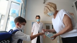 Դպրոցներում դասերը կանցկացվեն առկա ձևաչափով՝ հակահամաճարակային կանոնների պահպանմամբ