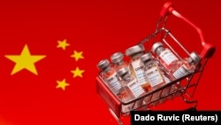 "COVID-19" илдетине каршы вакциналар.  КЭРдин туусунун жанындагы жалпы сүрөт. 