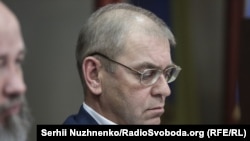 Колишній народний депутат Сергій Пашинський під час обрання запобіжного заходу у Печерському районному суді міста Києва, 7 жовтня 2019 року 
