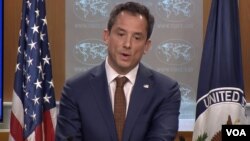 رابرت پالادینو سخنگوی وزارت خارجه امریکا