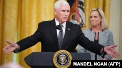 ԱՄՆ փոխնախագահ Մայք Փենս, արխիվ