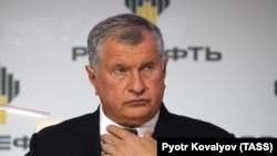 Голову «Роснефти» Ігоря Сечіна (на фото) викликали дати свідчення у справі чотири рази за останні тижні, але він не з’явився на суд, заявивши, що занадто зайнятий