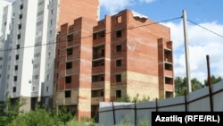 Төзелеп бетмәгән йорт