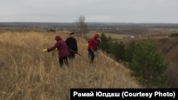 Татар активистлары Иске Казанда агач утыртты