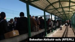 Пункт пропуска «Ак-Жол». 12 октября 2017 года.