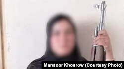 قمرگل قمرگل با کشتن قاتلان پدر و مادرش شهرت جهانی یافت