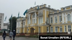 Батыш Казакстан облусунун акимчилигинин имараты