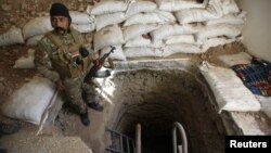 Туннель, вырытый боевиками "Исламского государства" в Мосуле (архивное фото)