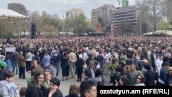 Armenia - Karabakh refugees demonstrate in Yerevan's Liberty Square, March 29, 2025.