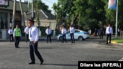 Полицейские на улице города Шымкент, 9 мая 2019 года
