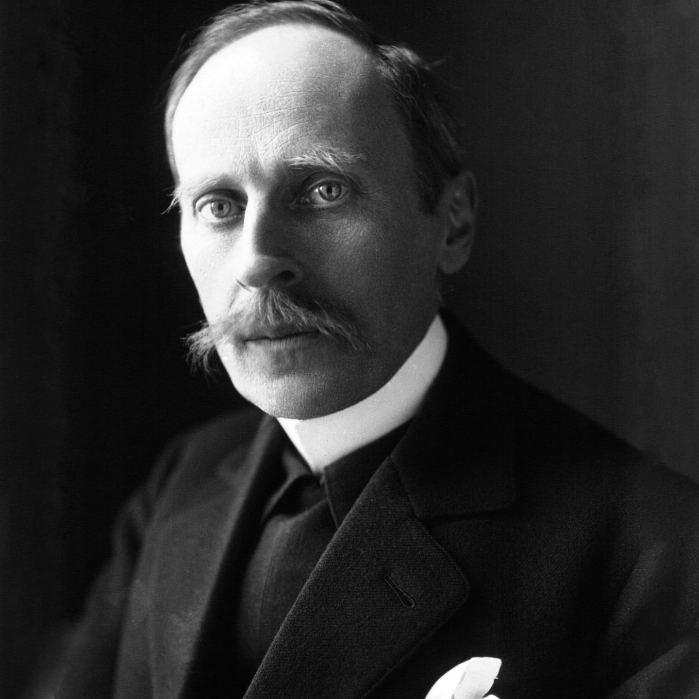 Ромен Роллан. Писатель, общественный деятель. Лауреат Нобелевской премии по литературе