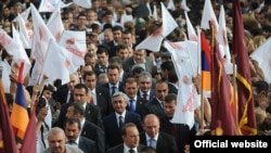 Предвыборная встреча РПА в ереваснкой общине Ачапняк, 3 мая 2012 г.