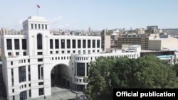 ՀՀ ԱԳՆ շենքը Երևանում, արխիվ