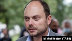 За словами адвоката, 41-річний Кара-Мурза за час ув’язнення схуд на 17 кілограмів