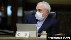 Իրանի ԱԳ նախարար Մոհամադ Ջավադ Զարիֆը կառավարության նիստի ժամանակ, մարտ, 2020թ.