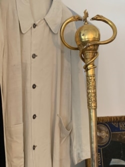 Плащ і жезл митрополита Андрея Шептицького