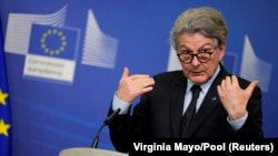 Євросоюз «прискорив виробництво снарядів», а протягом наступного року «зрівнятися» з виробничими потужностями Росії, розповів Тьєррі Бретон