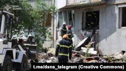 Пошуково-рятувальні роботи тривають