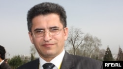 Давлатали Назризода